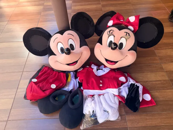 Mascote de luxo / Mickey Mouse (valor unitário) Personagem vivo