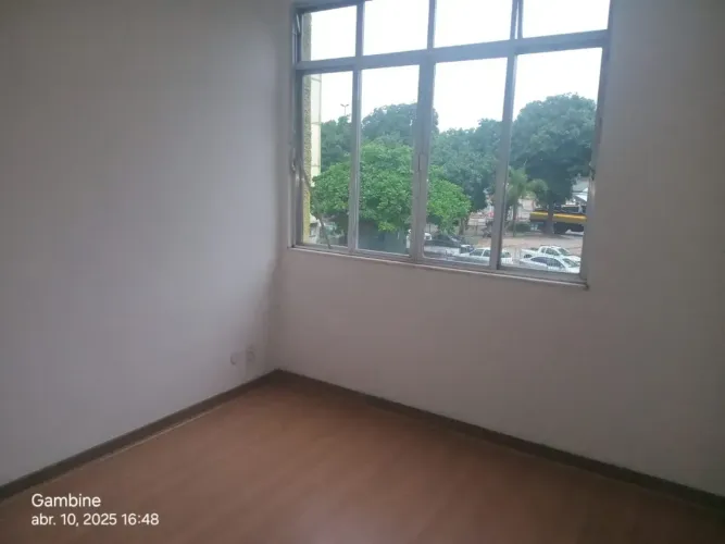 Menor Preço!!!!!! Próximo a Vista Alegre - Rio de Janeiro - RJ