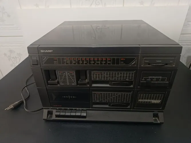 Toca Discos 3x1 Sharp stereo music center sg-18b