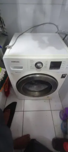 Lava e seca Samsung 110v com defeito