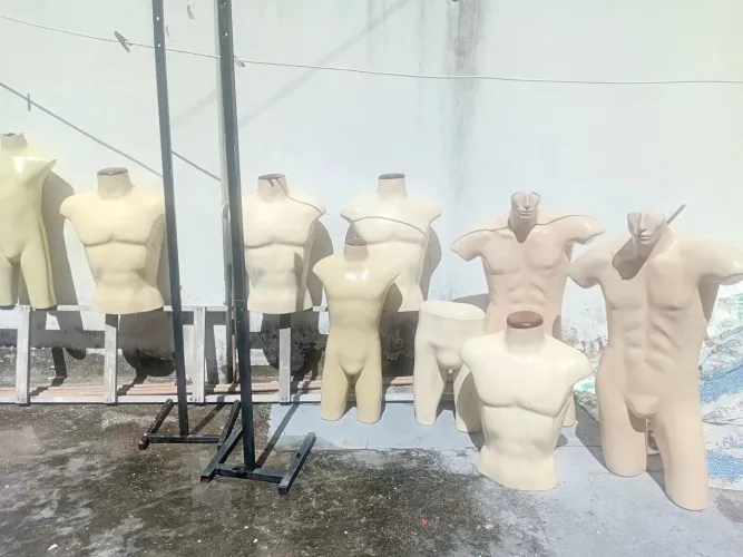 Manequins de fibra