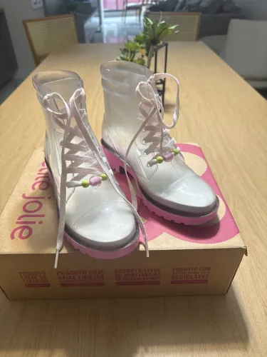 Bota transparente Infantil