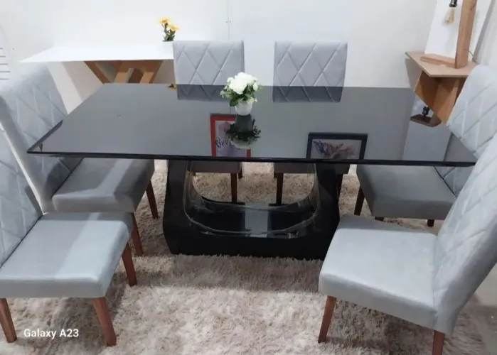 Mesa e Cadeiras Vidro Laqueado P.r.e.t.o A.L.T.O P.A.D.R.Ã.O (Nova)