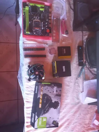 Kit Xeon E3-1230 V2 + H61 + 16GB DDR3 + GTX 550 ti, tudo novo aberto hj<br>Descrição<br>R$ 550