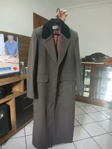 Sobretudo semi novo