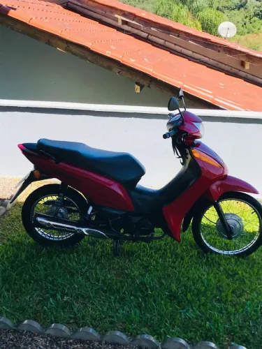 Vendo biz 100 cilindrada