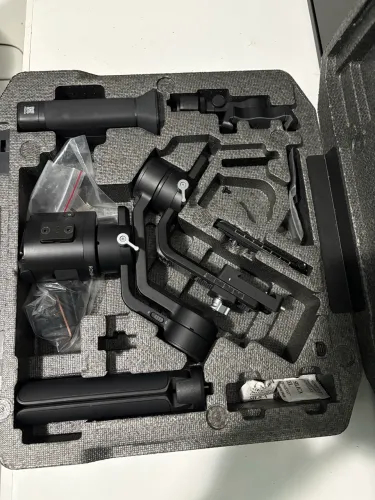 DJI Ronin SC - Estabilizador Gimbal 3 Eixos