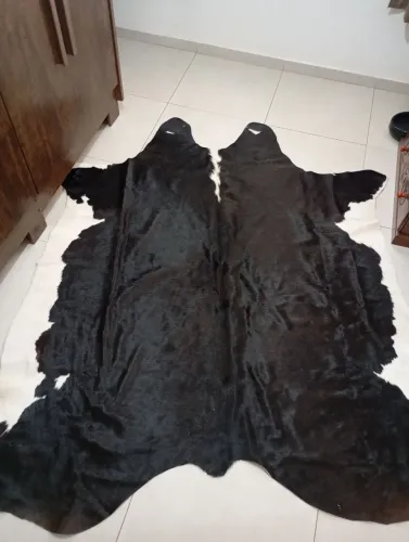 Tapete de couro de boi inteiro