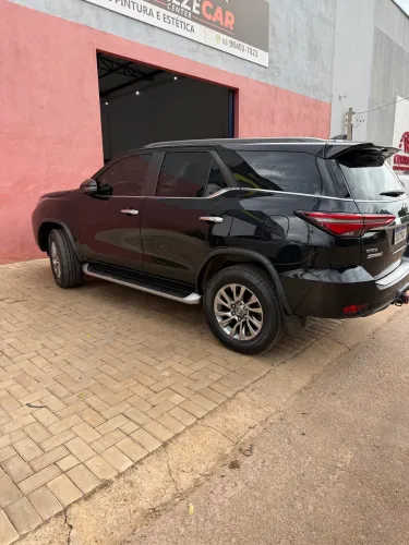 Toyota Hilux SW4 SRX 4X4 2.8 TDI 16V Dies. Aut. 2022