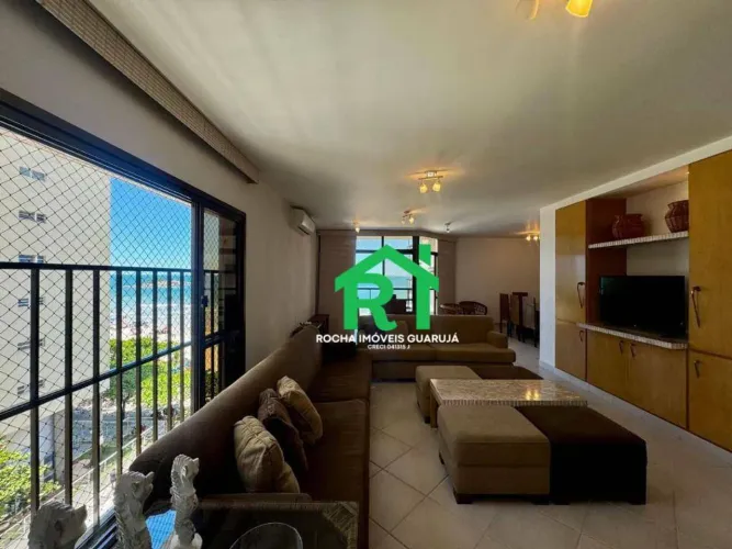 Apartamento com 4 suítes, 2 vagas e lazer à venda em Pitangueiras, Guarujá