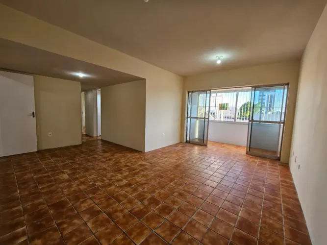 Apartamento em Jardim Atlântico com 90m2 e 3 quartos por 290mil!