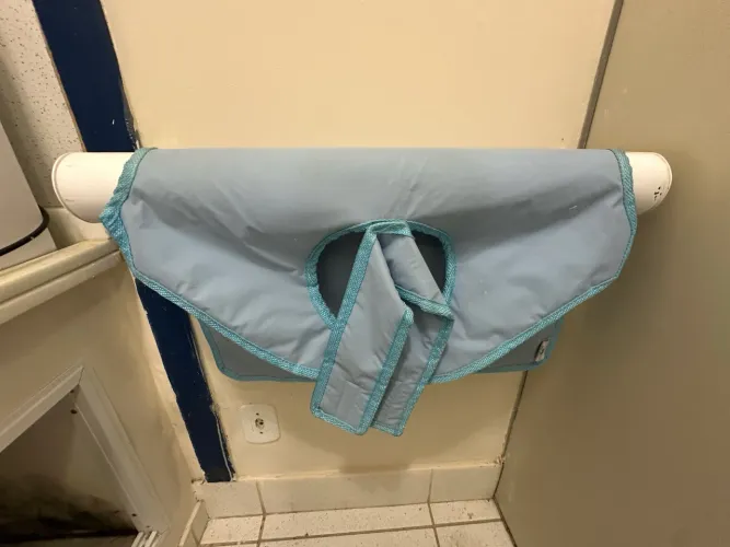 Avental de chumbo com protetor de Tireoide + suporte de parede