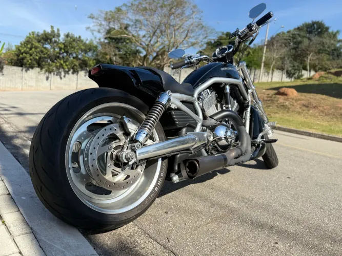 HARLEY-DAVIDSON V-ROD 2009 CUSTOMIZADA ABAIXO DA FIPE