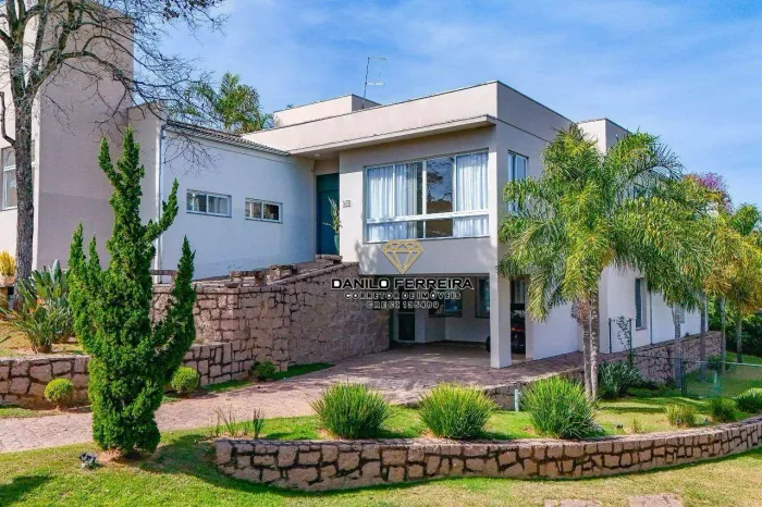 Casa com 5 quartos, 547 m² - venda por R$ 3.300.000 ou aluguel por R$ 18.978/mês - Condomí
