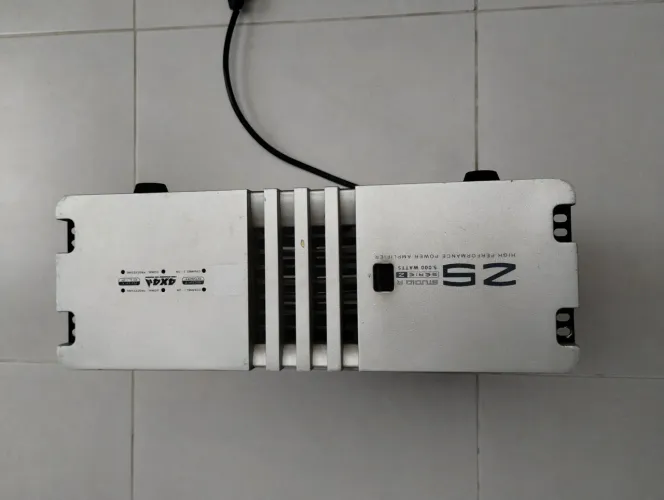 Amplificador profissional Studio R Z5