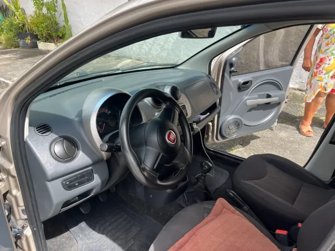 Fiat Uno Mille WAY Economy 1.0 F.flex 4P 2013