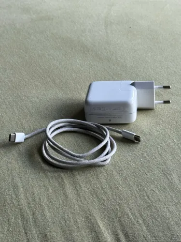Carregador Apple usb-c 30w