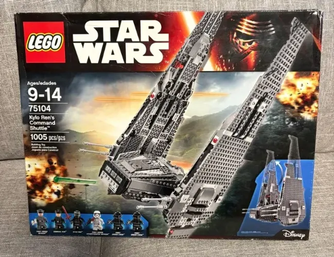 Lego Star Wars 75104 Kylo Ren's Command Shuttle