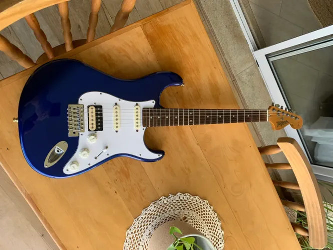Tagima 635 das antigas ( Headstock Fender)