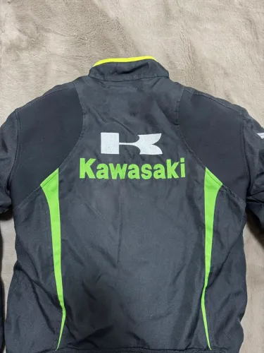 Jaqueta Kawasaki