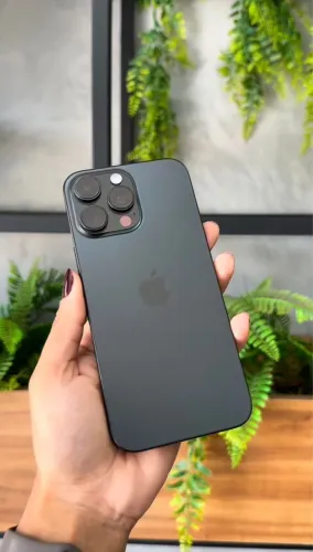 iPhone 16 Pro Max 256GB NOVO 1 ano garantia Desconto INSANO Corre para pegar o seu!! 