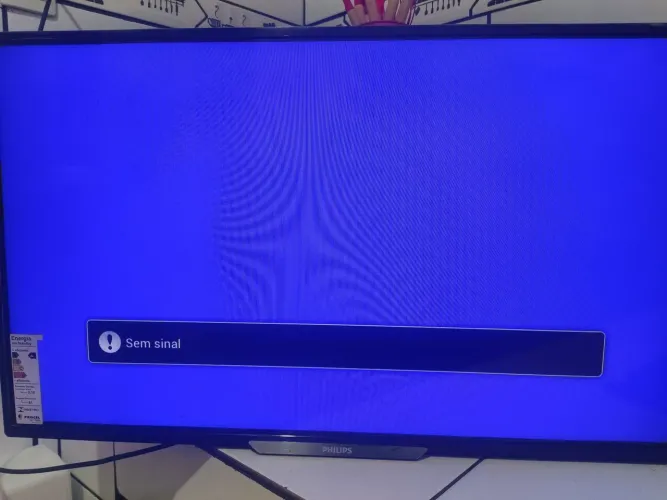 Tv 32" Smart Philips funcionando