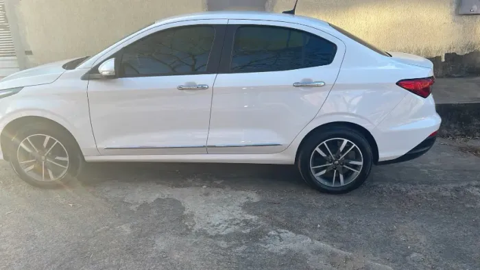 Fiat Cronos Precision 1.3 16V Flex Aut. 2025