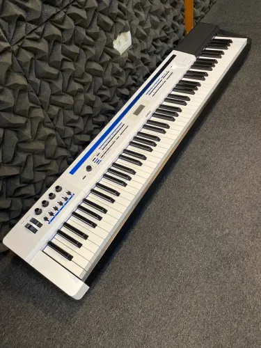 Piano Teclado Casio PX5S