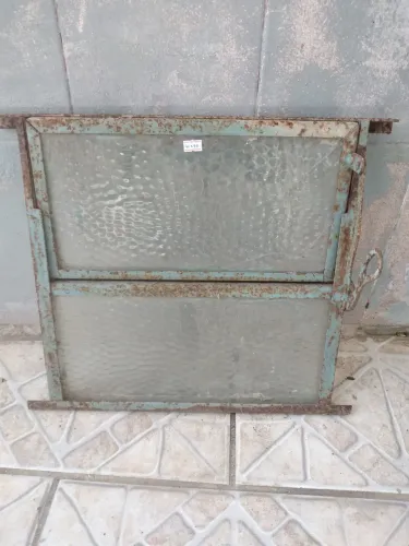 Janela ferro basculante 40x40