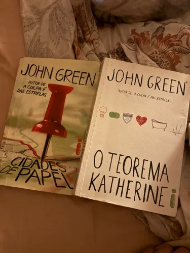 Livros Cidades de Papel e o Teorema Katherine