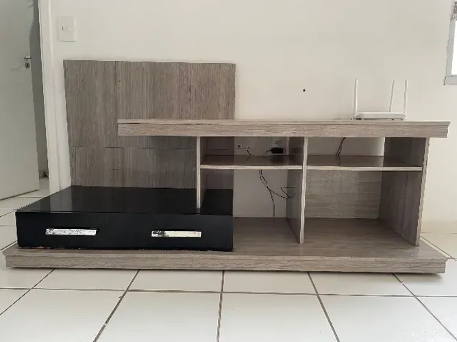 USADO: Rack para sala