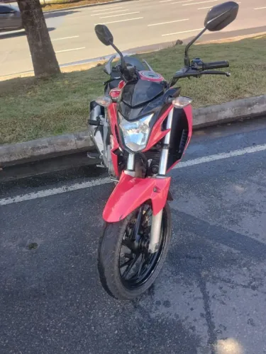 Vende se moto 