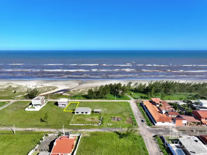 Terreno Beira Mar Praia Areias Claras oportunidade Única.