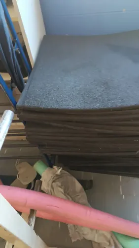 Placa emborrachada piso 50*50
