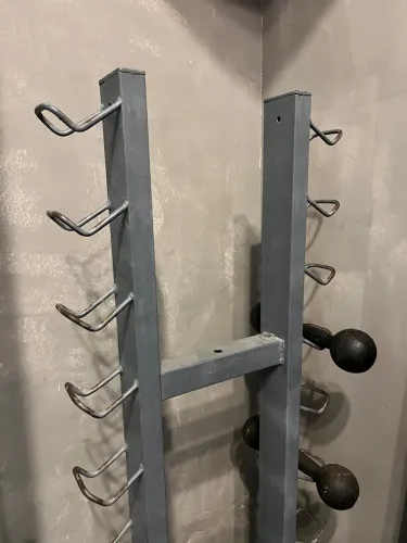 Suporte para halteres academia