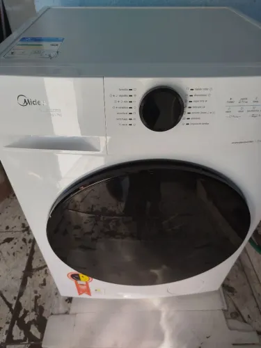 Lava e seca Midea 11k 220v impecavel