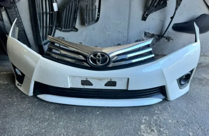 Para-choque dianteiro Toyota Corolla 2015 2016 2017 original
