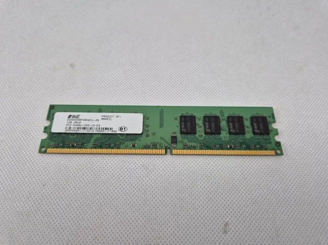Memória RAM DDR2 - 1GB 667 MHz