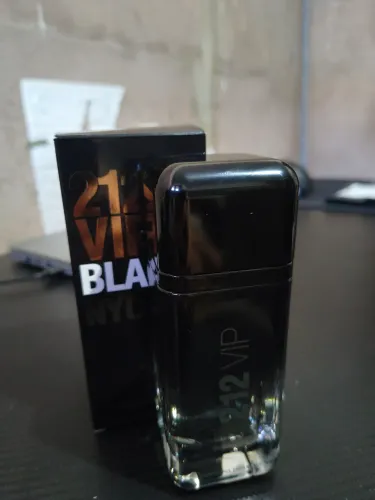 212 Black