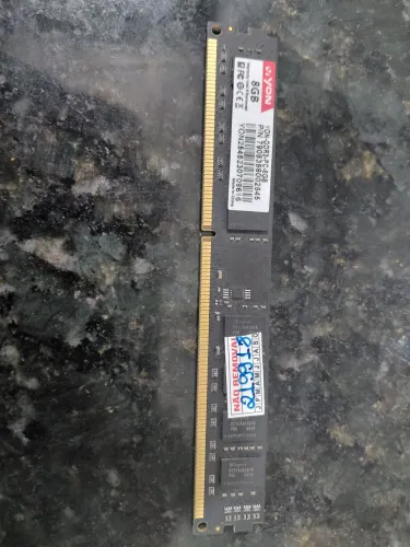 Memória RAM DDR3 8GB 1600MHz para Desktop (PC)