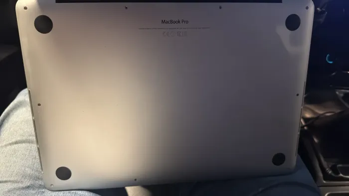 MacBook Pro para retirada de peça 