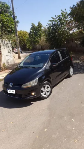 Volkswagen Fox Comfortline 1.6 Flex 8V 5P 2017