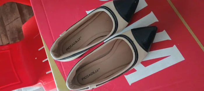 Sapatilha Piccadilly Bege/preta 35