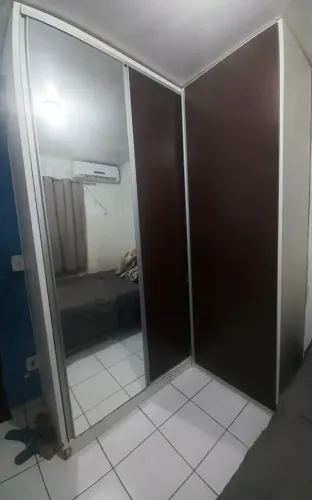 Vendo guarda roupa