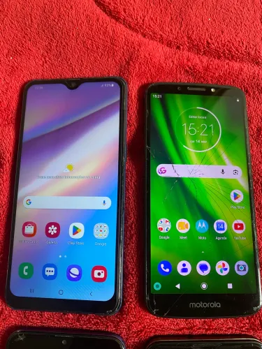 Celular para retirada de peças, leia descrição.