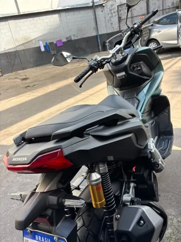 Honda ADV 150 2024