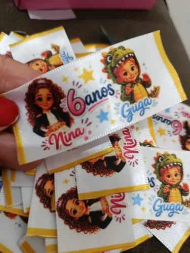 Etiqueta de Tecido Personalizada em Cetim 