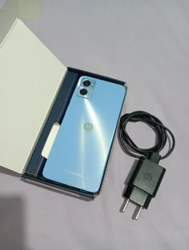 Moto e22