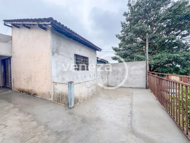 Casa para alugar com 3 quartos no Jardim Maracanã, Londrina