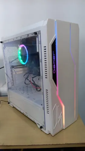 Computador MSI i3 7100 8GBs DDR4